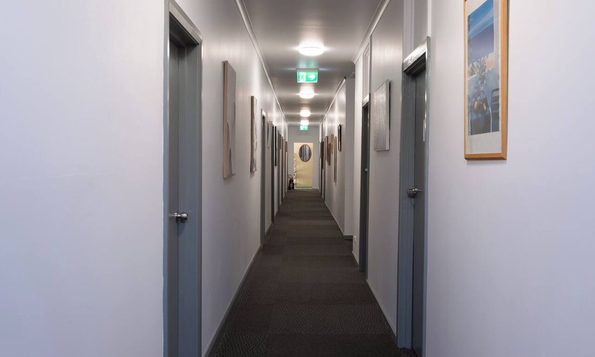 Broken Hill Cabin | Broken Hill Tourist Lodge