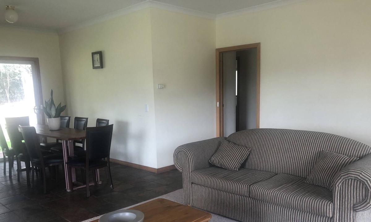 Wangaratta Forward House | Buffalo River Getaway