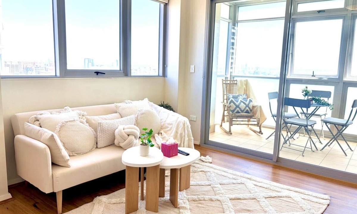 Burwood Apartment | Burwood Luxe Urban Escape