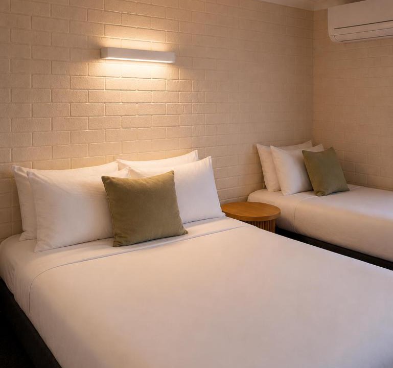 West Busselton Hotel | Busselton Motel