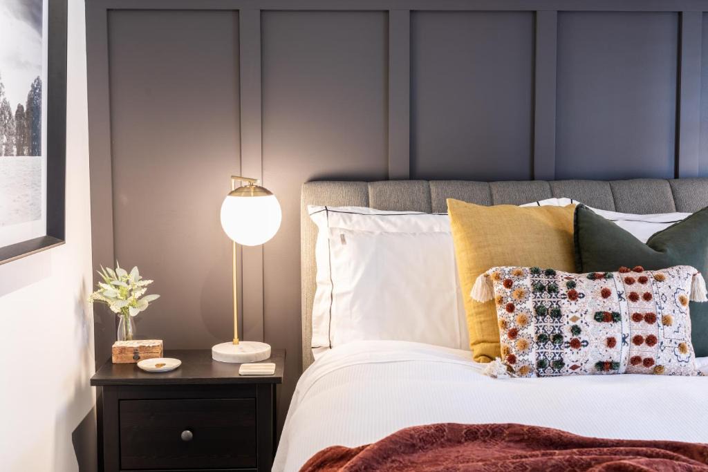 Camden Apartment | Camden Apartment