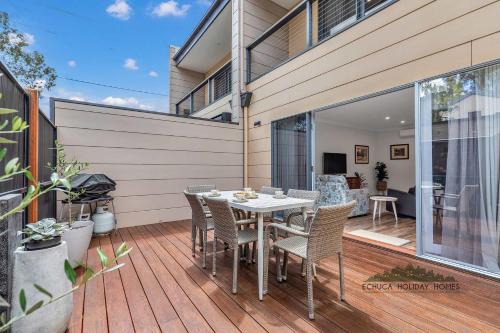 Echuca House | Campaspe Central - Your Central Echuca Escape!