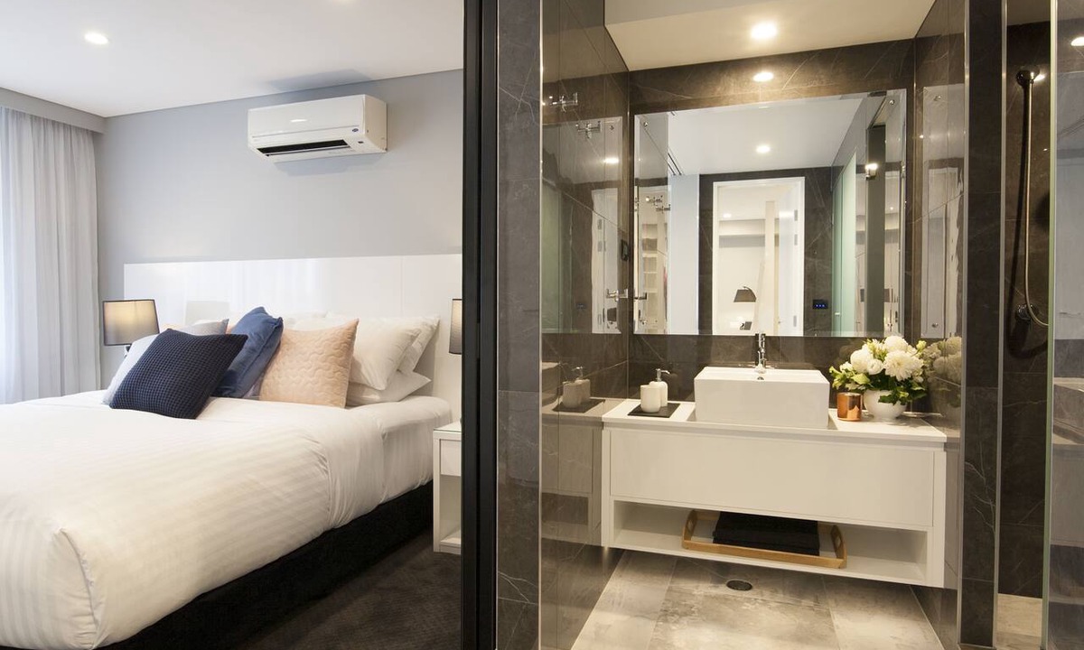 Braddon Hotel | Canberra Rex Hotel & Serviced Apartments