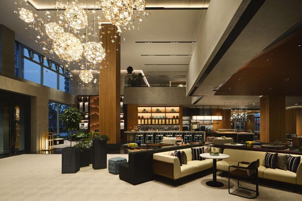 Jianggan Hotel | Canopy By Hilton Hangzhou Jinsha Lake