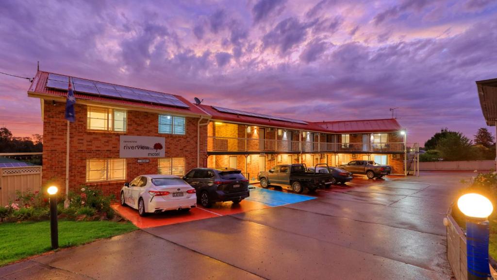 Canowindra Hotel | Canowindra Riverview Motel