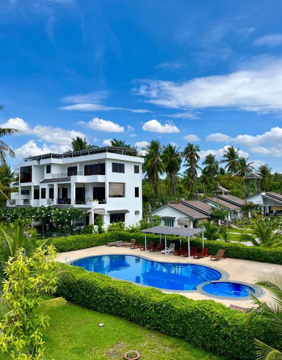 Central Mui Ne Beach Hotel | Catsen Bungalows & Pool Phan Thiet