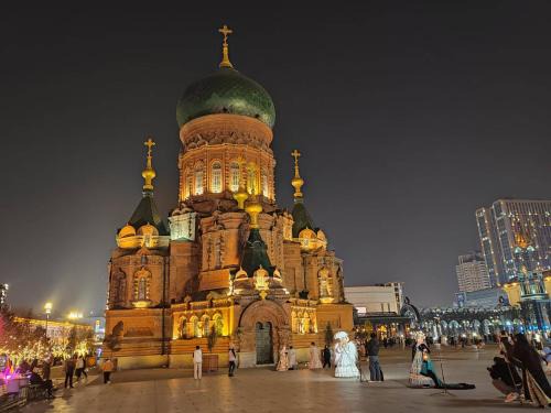 Dao Li Apartment | Central street and Saint Sophia Cathedral