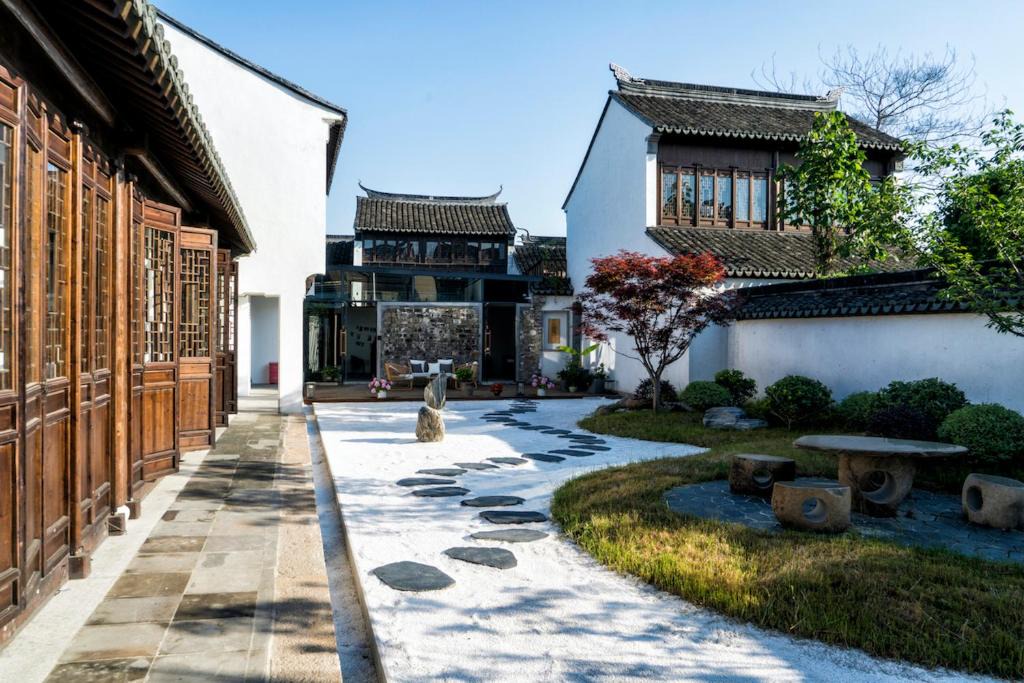Wuzhong Hotel | Century Light Villa Suzhou Luzhi Ancient Town