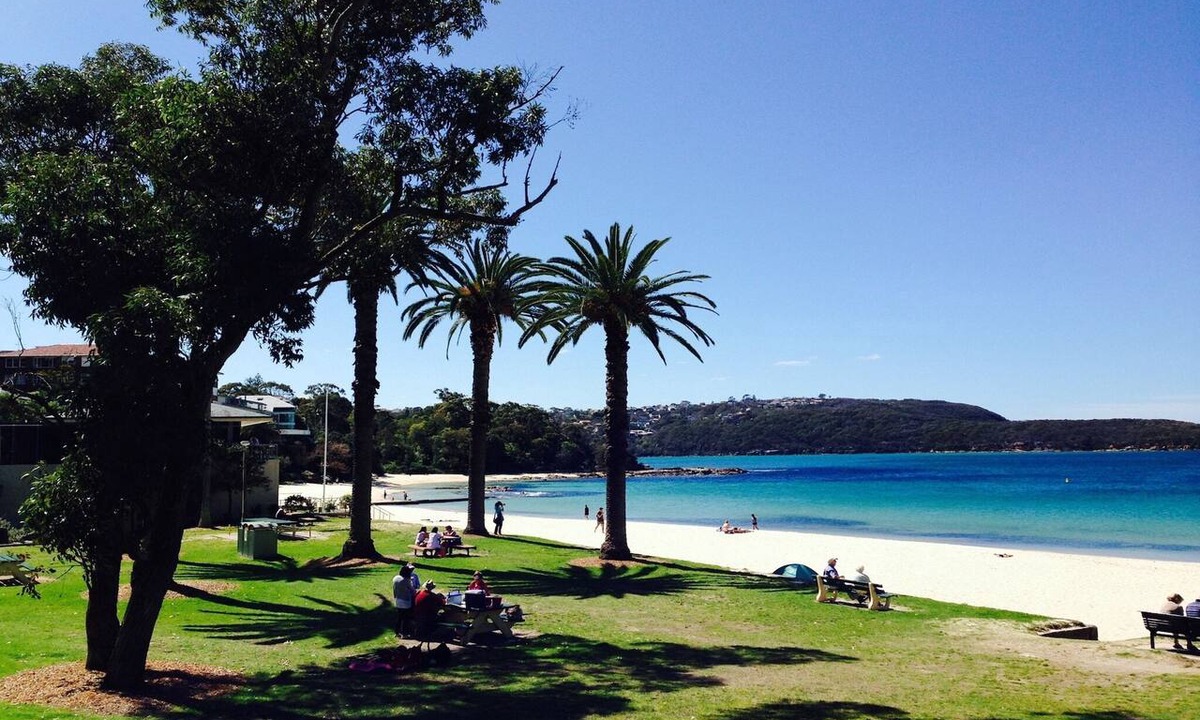 Mosman Apartment | Chic 1-Bed Apartment by Balmoral Beach
