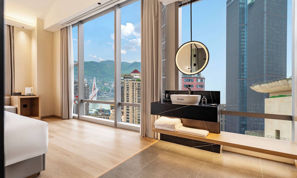 Jeifangbei Central Business District Hotel | Chongqing Haoting Riverside Hotel