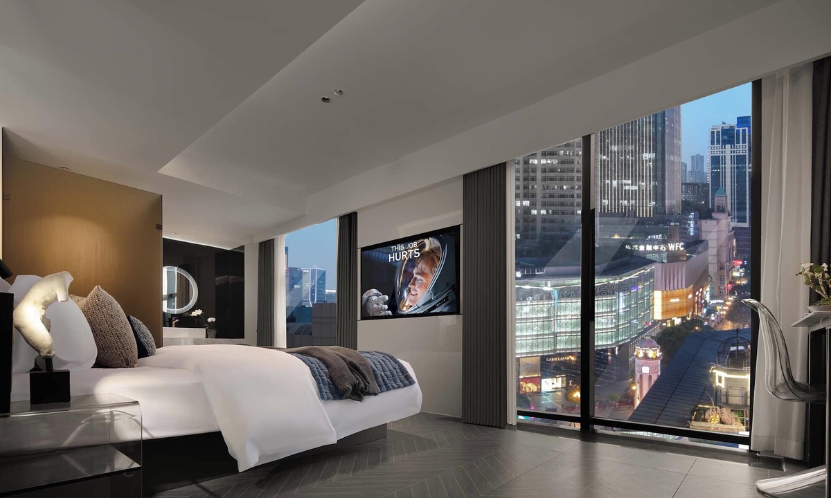 Yuzhong Hotel | Chongqing Jiefangbei Centre Bairui Hotel
