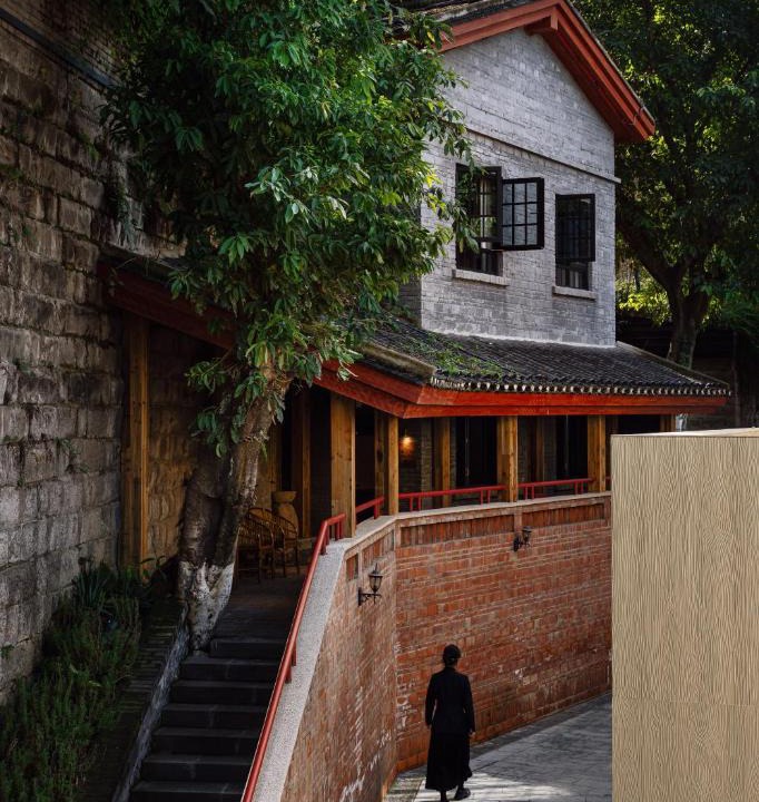Yuzhong Hotel | Chongqing Sushan1946 Resort Hotel