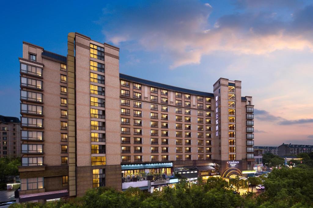 Hongqiao Apartment | Citadines Shanghai Hongqiao Airport Serviced Residence上海馨乐庭虹桥机场韩国街公寓酒店