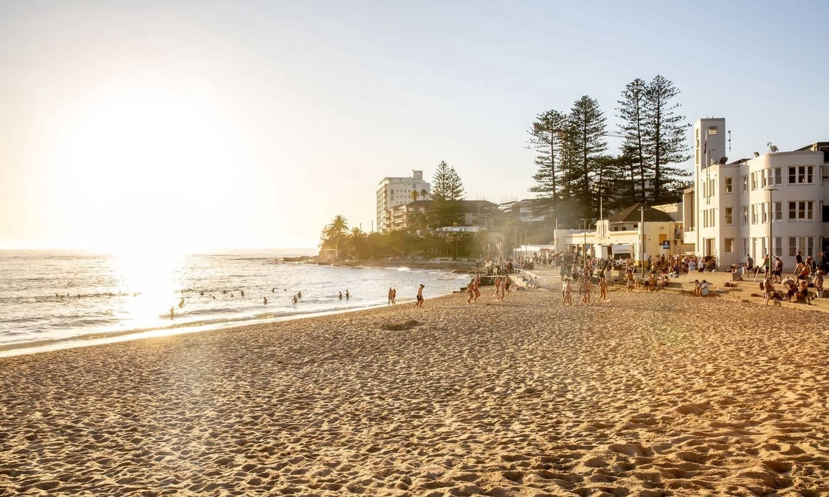 Cronulla Apartment | Convenience Meets Coastal Living | Parking