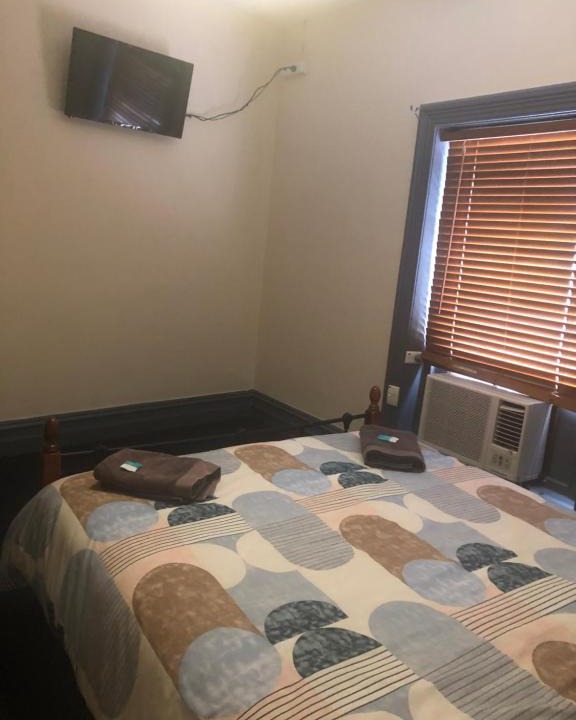 Wallaroo Hotel | Cornucopia hotel