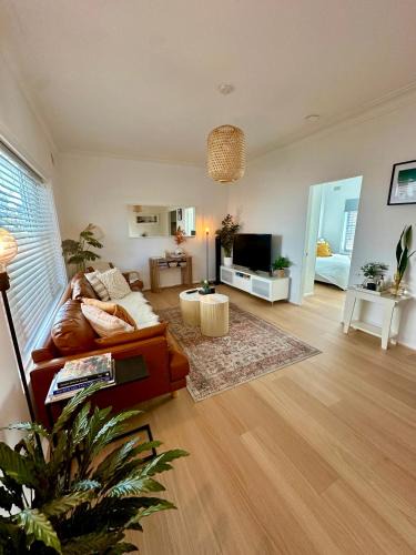 Cronulla Apartment | Cosy and calm unit in Cronulla