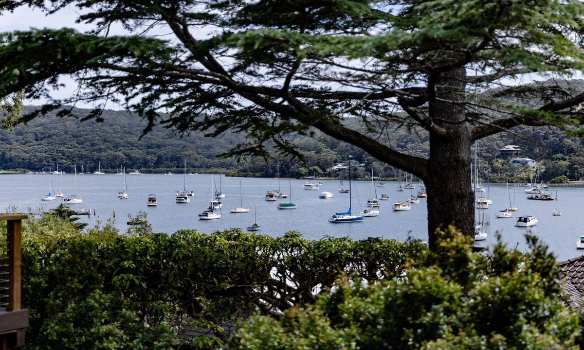 Hardys Bay House | Cosy and romantic with beautiful views