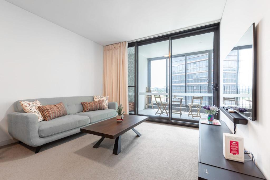 Wentworth Point Apartment | Cosy minimalism 2BD Apt near Sydney Olympic Park