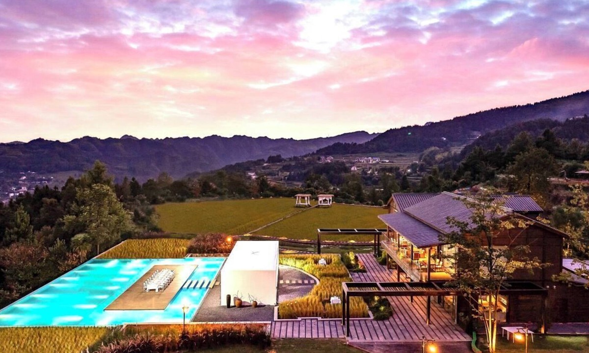 Wulingyuan Hotel | Country Retreats Zhangjiajie Manson Resort
