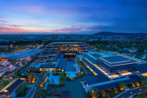 Jiaoxi Hotel | Courtyard by Marriott Changzhou