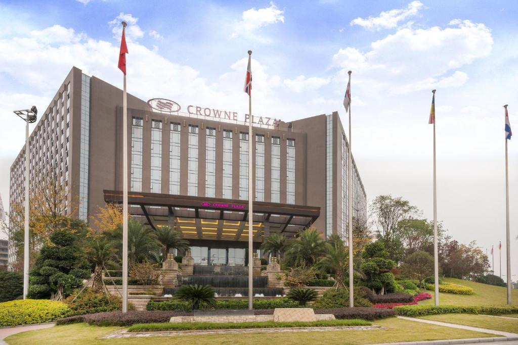 Jinniu Hotel | Crowne Plaza Chengdu West by IHG