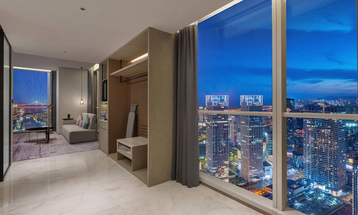 Xinghai Commercial Area Hotel | Crowne Plaza Dalian Xinghai by IHG