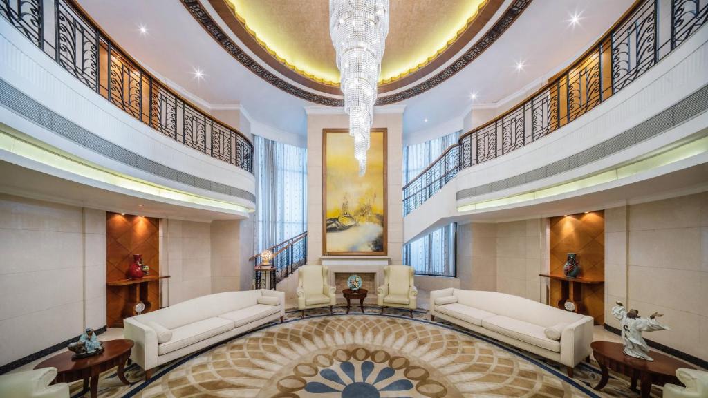 Foshan Hotel | Crowne Plaza Foshan by IHG