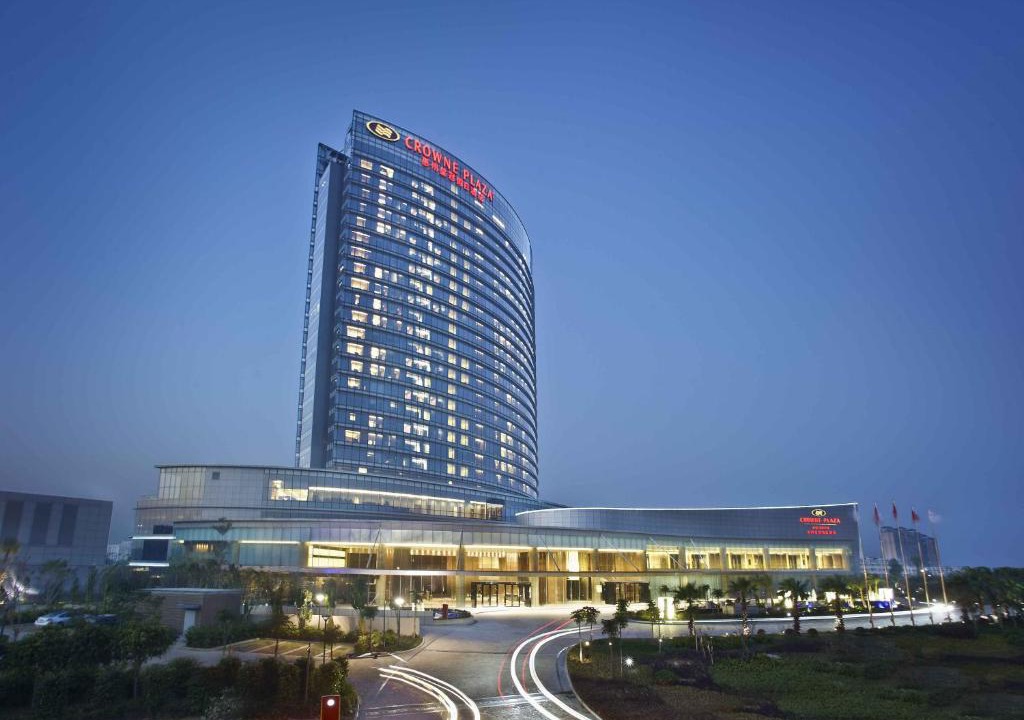 Huizhou Hotel | Crowne Plaza Huizhou by IHG