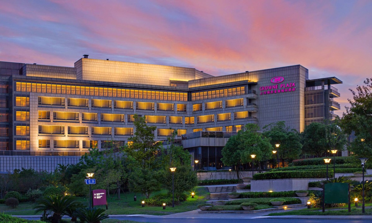Jiading Hotel | Crowne Plaza Shanghai Anting - 20 Minutes drive to National Exhibition and Convention Center & 15 Minutes drive to F1