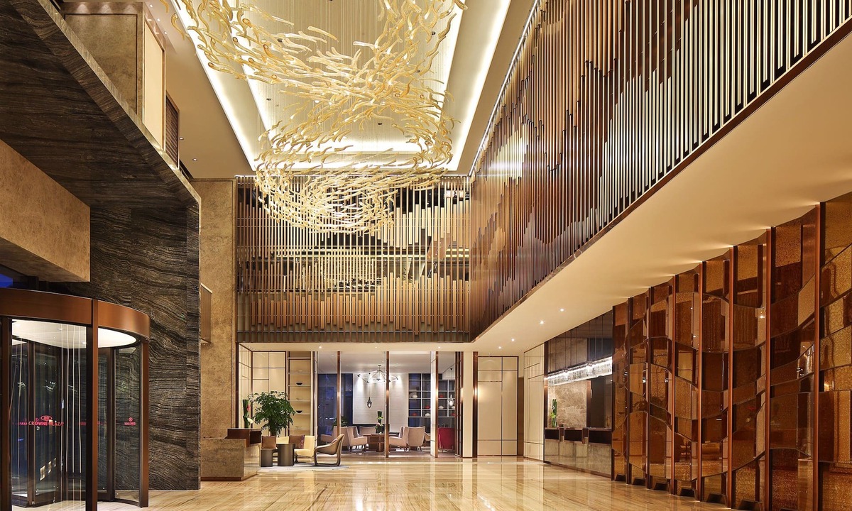 Cuiping District Hotel | Crowne Plaza Yibin by IHG