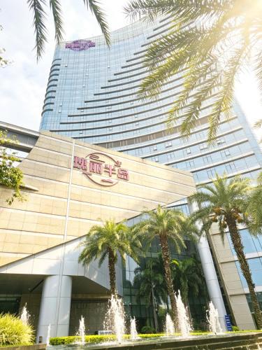 Longwen District Hotel | Crowne Plaza Zhangzhou by IHG