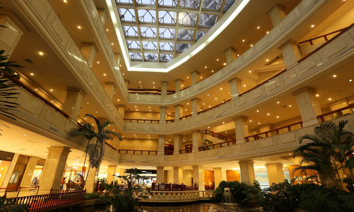 Chikan District Hotel | Crowne Plaza Zhanjiang, an IHG Hotel