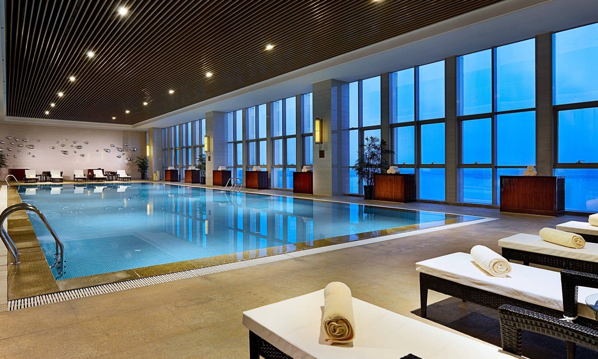 Jingkou District Hotel | Crowne Plaza Zhenjiang by IHG