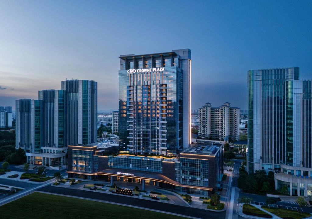 Torch Hi-tech Industrial Development Zone Subdistrict Hotel | Crowne Plaza Zhongshan Torch High-tech Zone by IHG