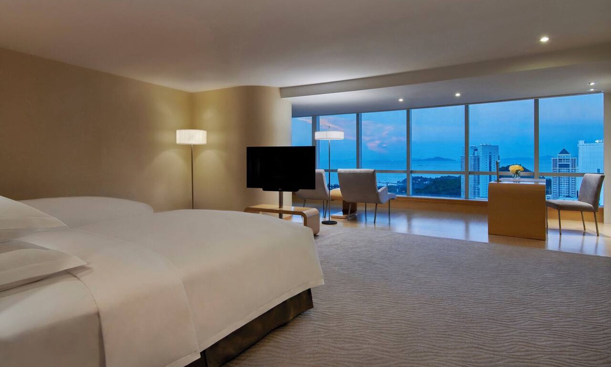 Zhuhai Jida Hotel | Crowne Plaza Zhuhai City Center by IHG