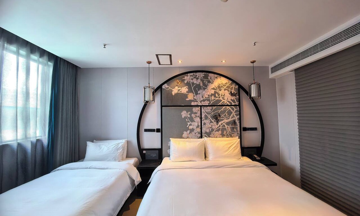 Yangpu Hotel | Crystal Hotel Shanghai Wujiaochang
