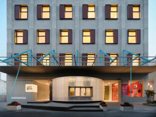 Qinhuai Qu Hostel | Cut wood youth hostel