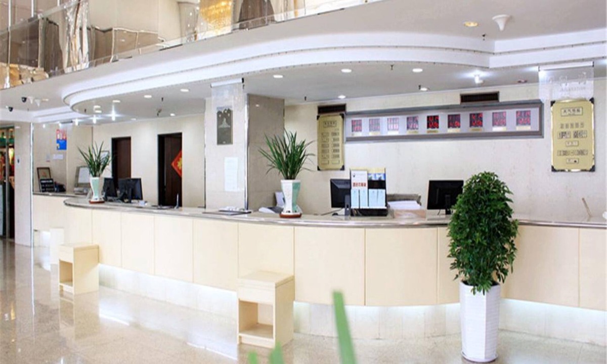 Dalian City Center Hotel | Dalian Royal Hotel