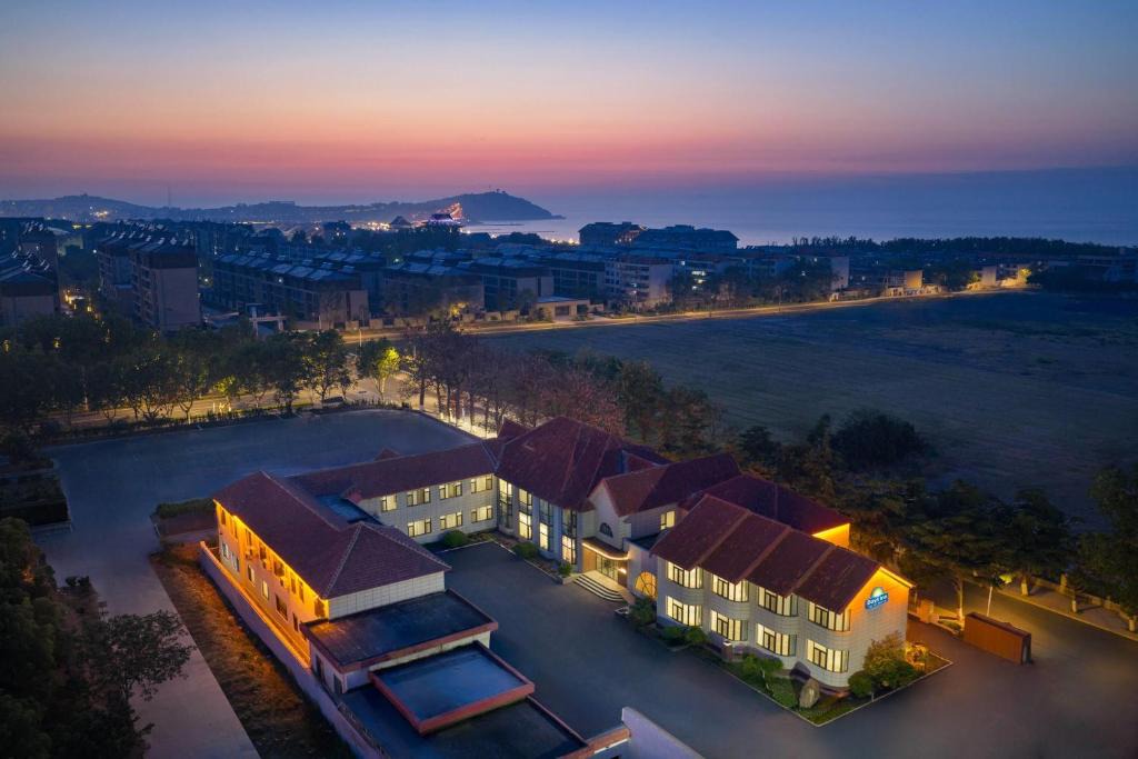 Penglai Hotel | Days Inn by Wyndham Yantai Penglai