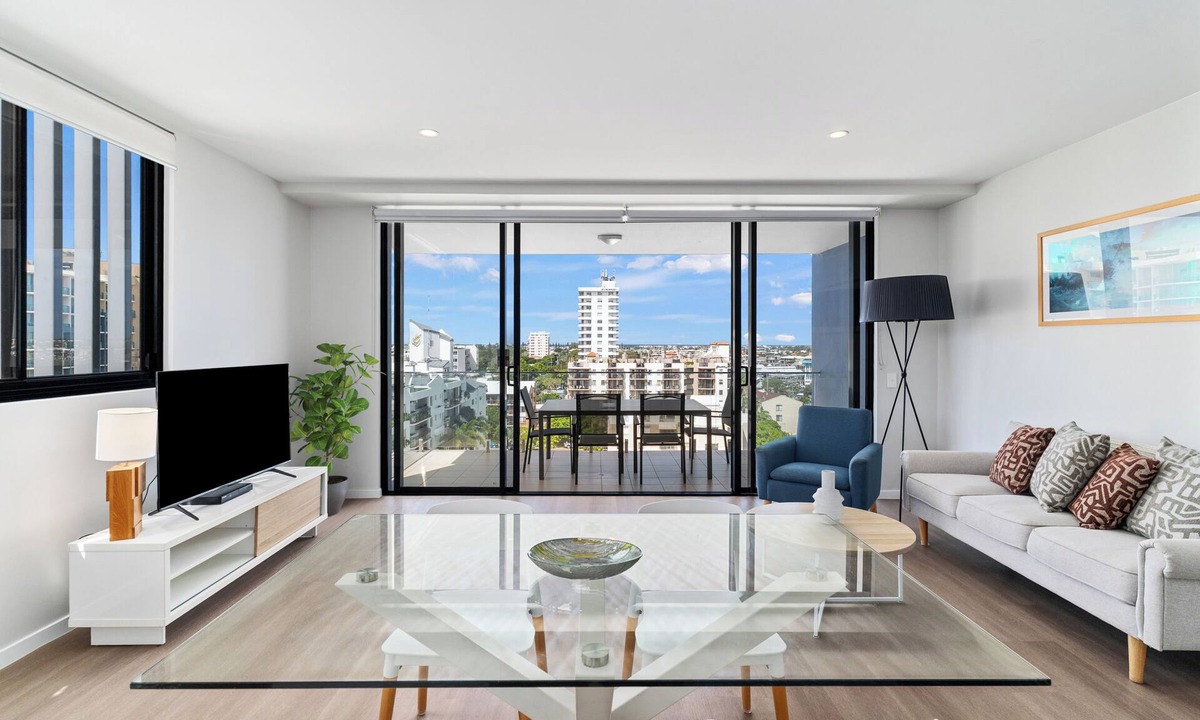 Mooloolaba Hotel | Direct Collective - Seabreeze Mooloolaba