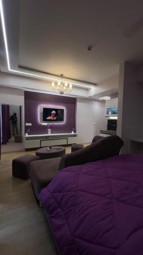 Gomti Nagar Apartment | Dlf mypad Comfort keepers