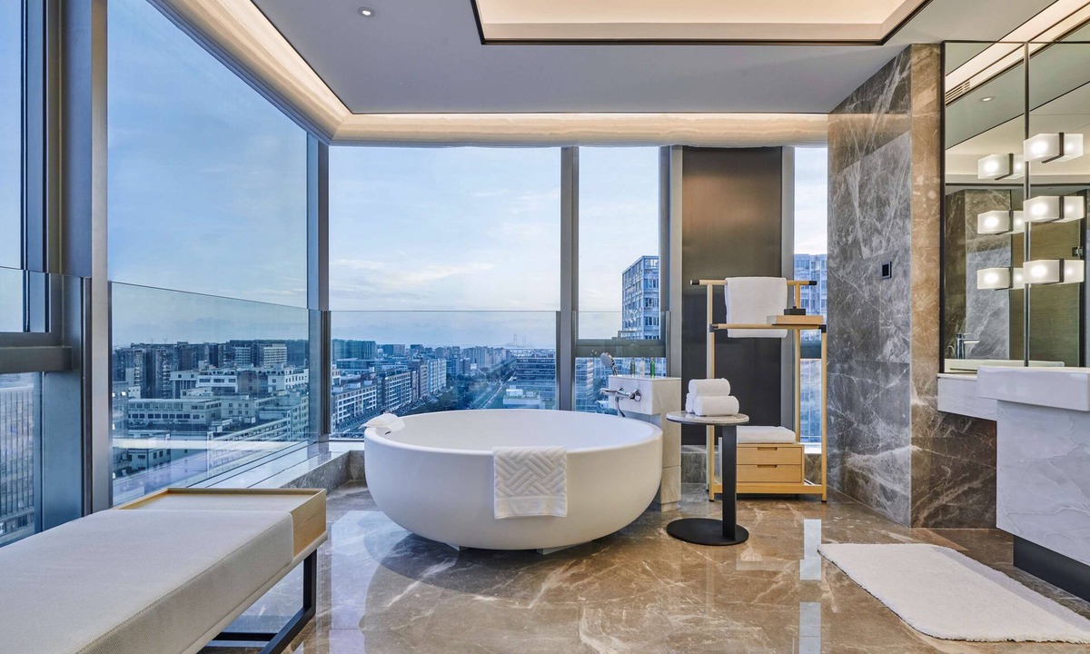 Bao'an Hotel | DoubleTree by Hilton Shenzhen Airport