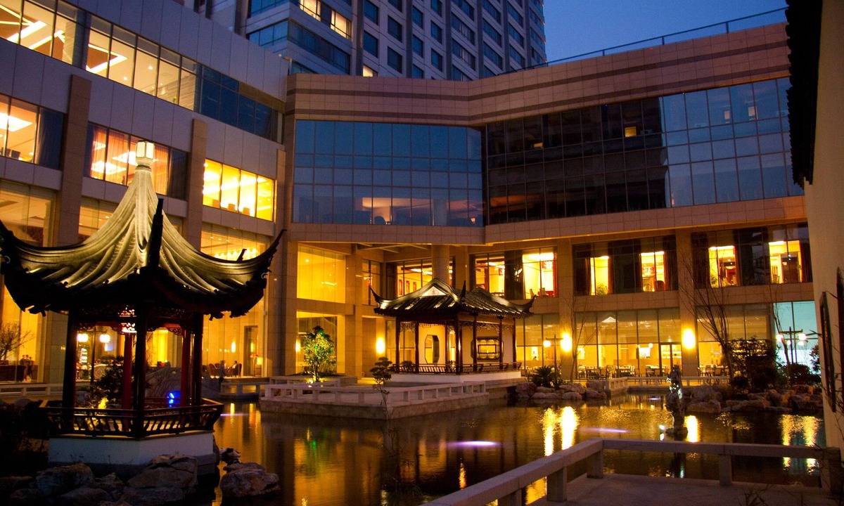Bin Hu District Hotel | DoubleTree by Hilton Wuxi