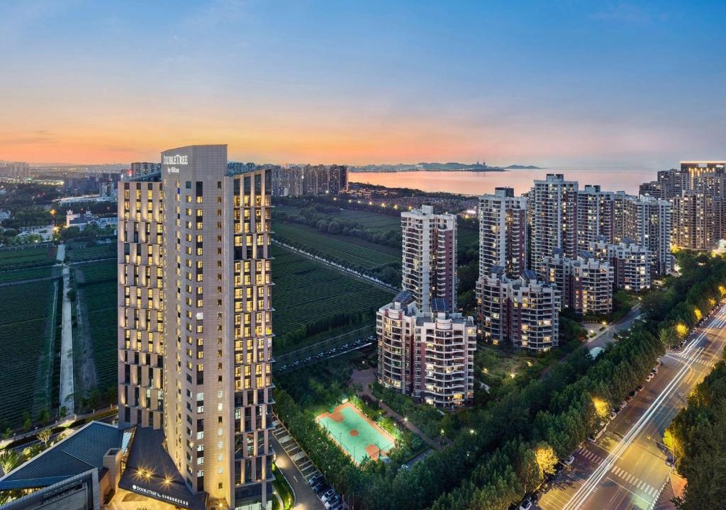 Fushan Hotel | Doubletree By Hilton Yantai Golden Coast Hotel & Suites