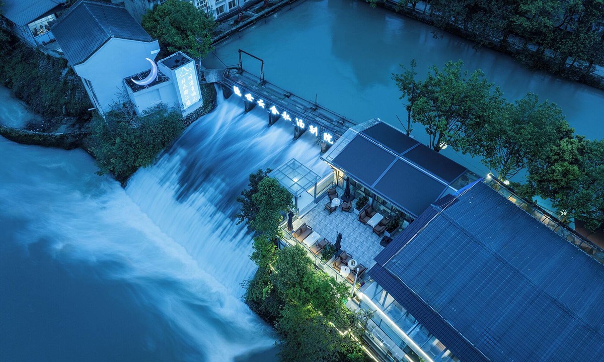 Dujiangyan Hotel | Dujiangyan Private Hot Spring Villa