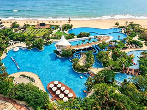 Huidong Hotel | Dusit Thani Shuangyue Bay Resort Huizhou