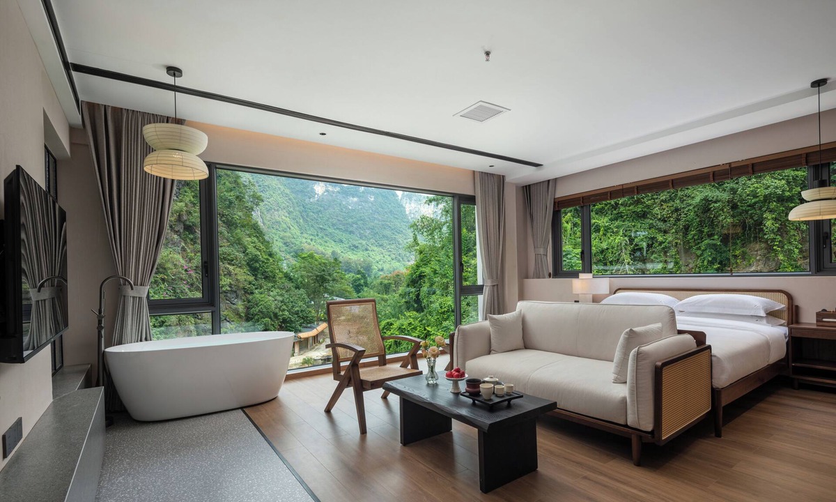 Yangshuo Hotel | Dyed Mount Boutique Hotel