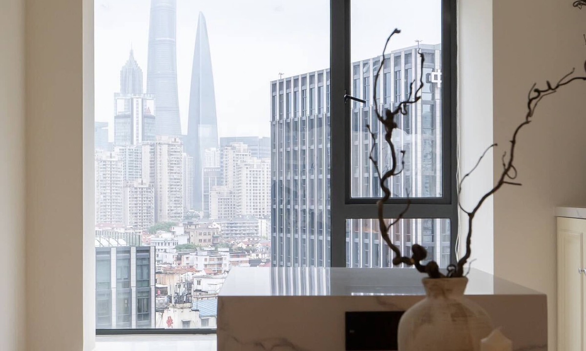 Huangpu Apartment | Eastern Hub - Family Apartment with Shanghai Tower View, AC&Heating, near Subway