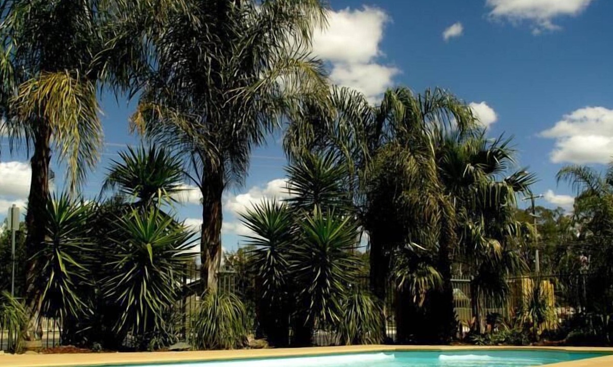 Echuca Hotel | Echuca Motel