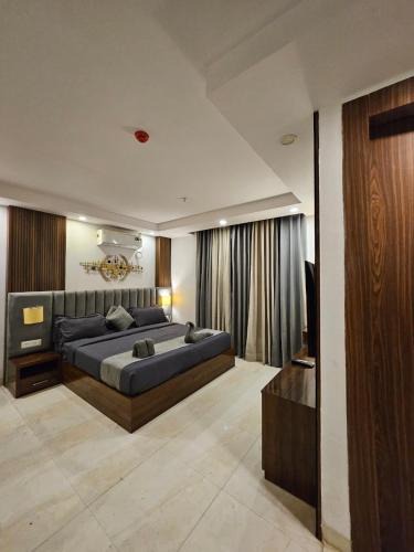 Vasundhara Apartment | Elevenstay